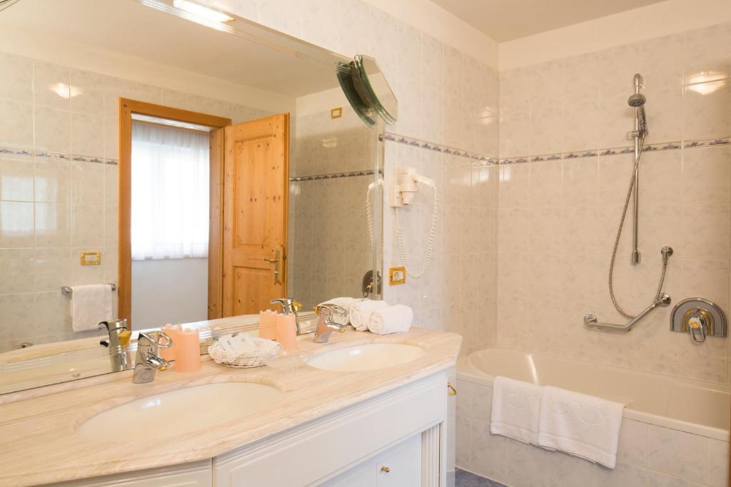 Residence La Selva Phòng bức ảnh